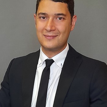 Alberto Fernández