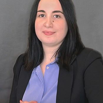 Ana Mª Vázquez Barreiro